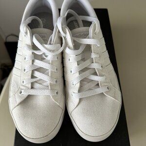 Adidas Bravada CL FX5340 Woman US8, Worn Once, Great Condition, All White